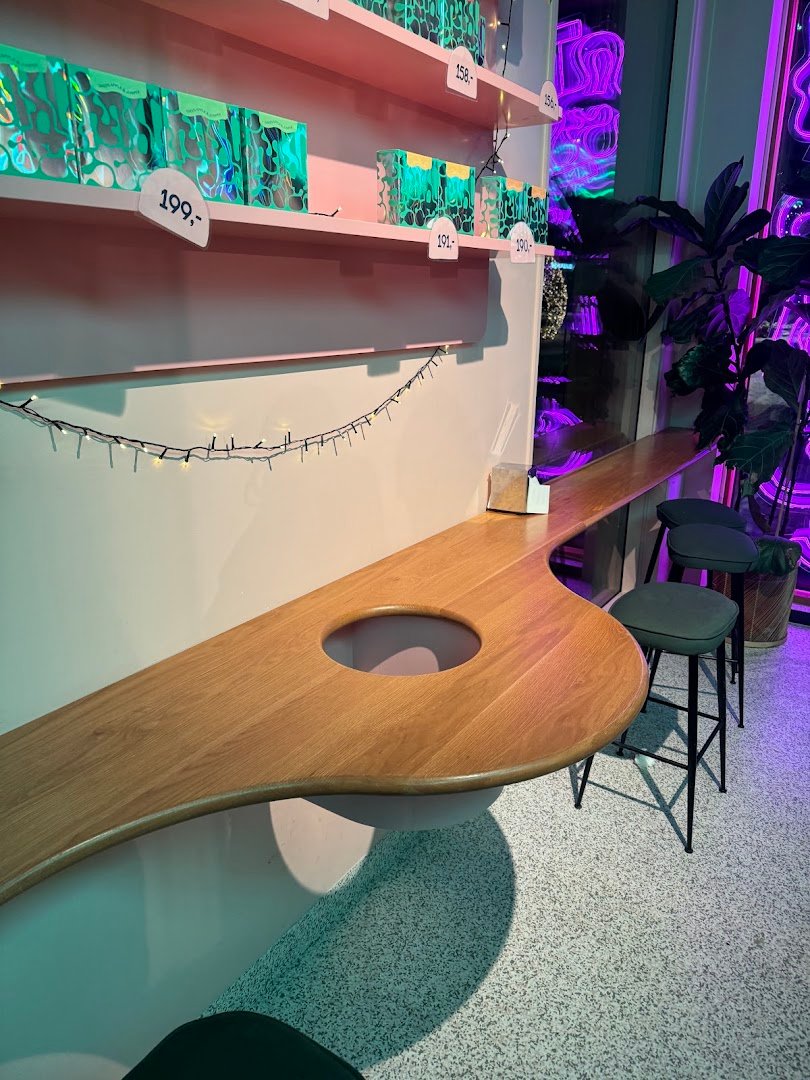 Interior of Talormade, specialty coffee shop in Oslo