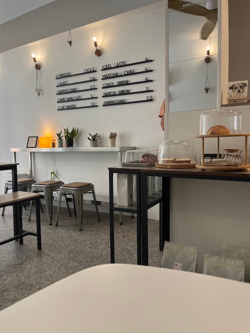 Mitzi Coffee & Brunch specialty coffee shop in Barcelona - photo 8