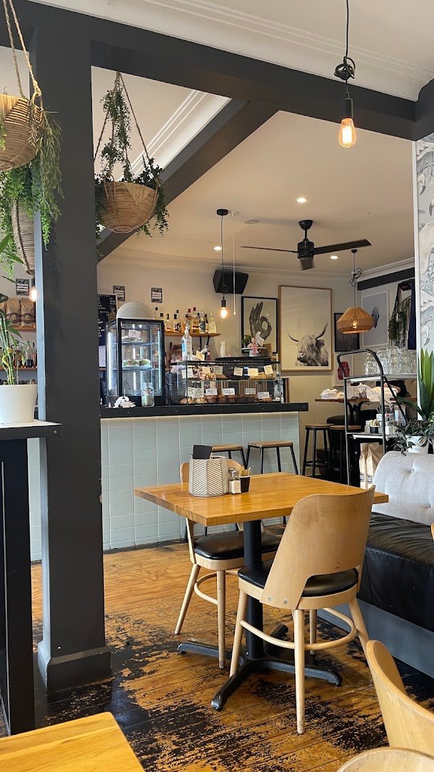 Interior of Lola Stays, specialty coffee shop in Wellington