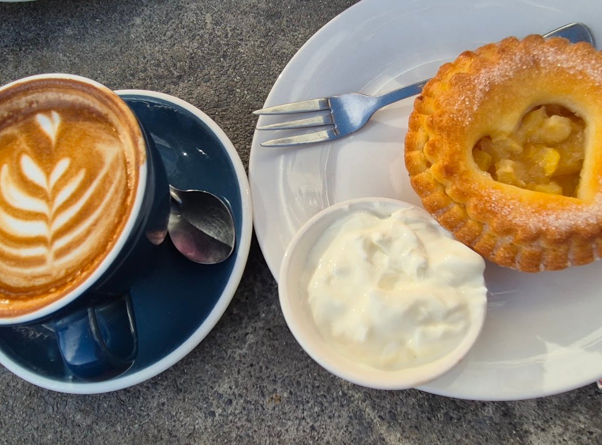 Coffee at Lola Stays, specialty coffee shop in Wellington
