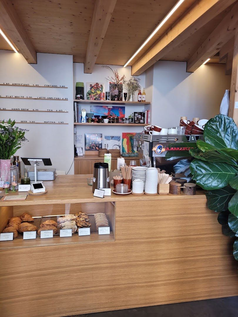Interior of Café Fokus, specialty coffee shop in Vienna