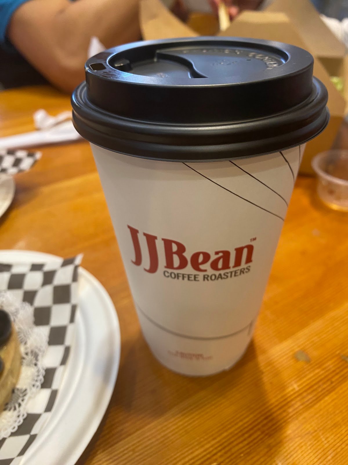 JJ Bean Coffee Roasters specialty coffee shop in Vancouver - photo 5