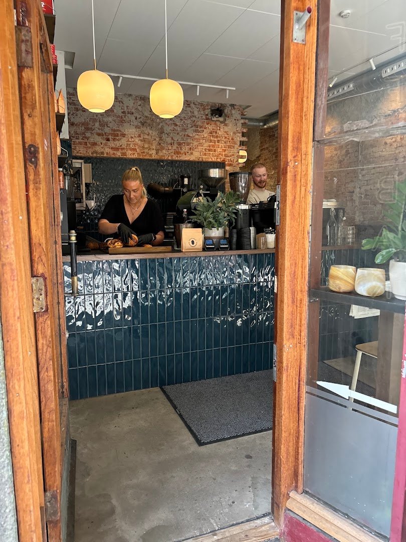 Interior of Lille Oslo Kaffebrenneri, specialty coffee shop in Oslo