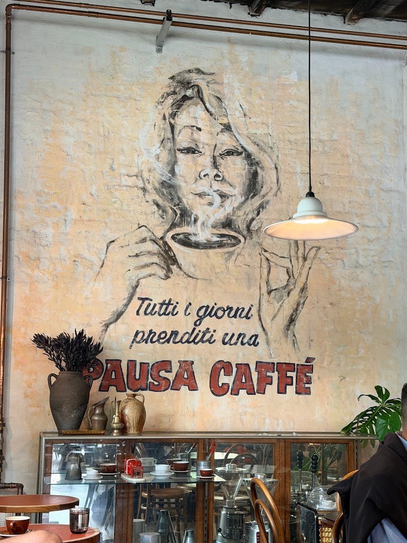 Genovese Coffee House specialty coffee shop in Sydney - photo 7