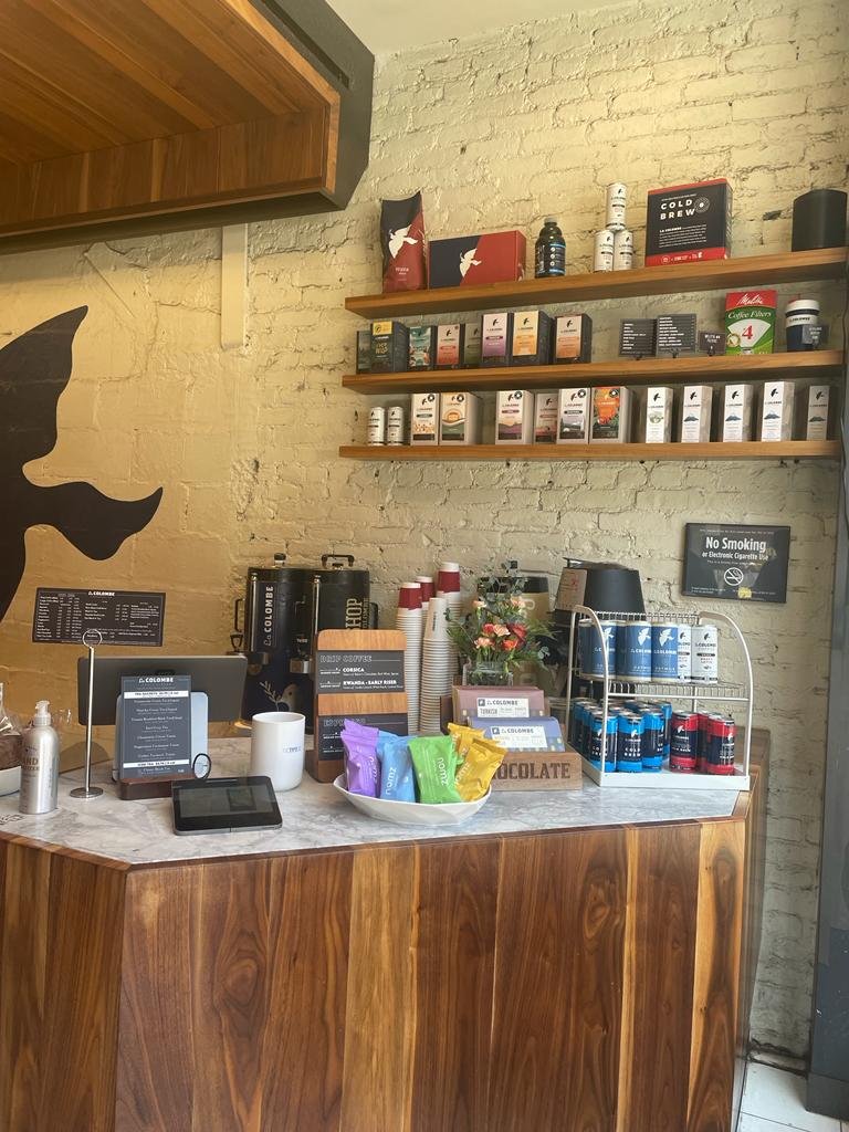 La Colombe Coffee Workshop specialty coffee shop in New York - photo 4