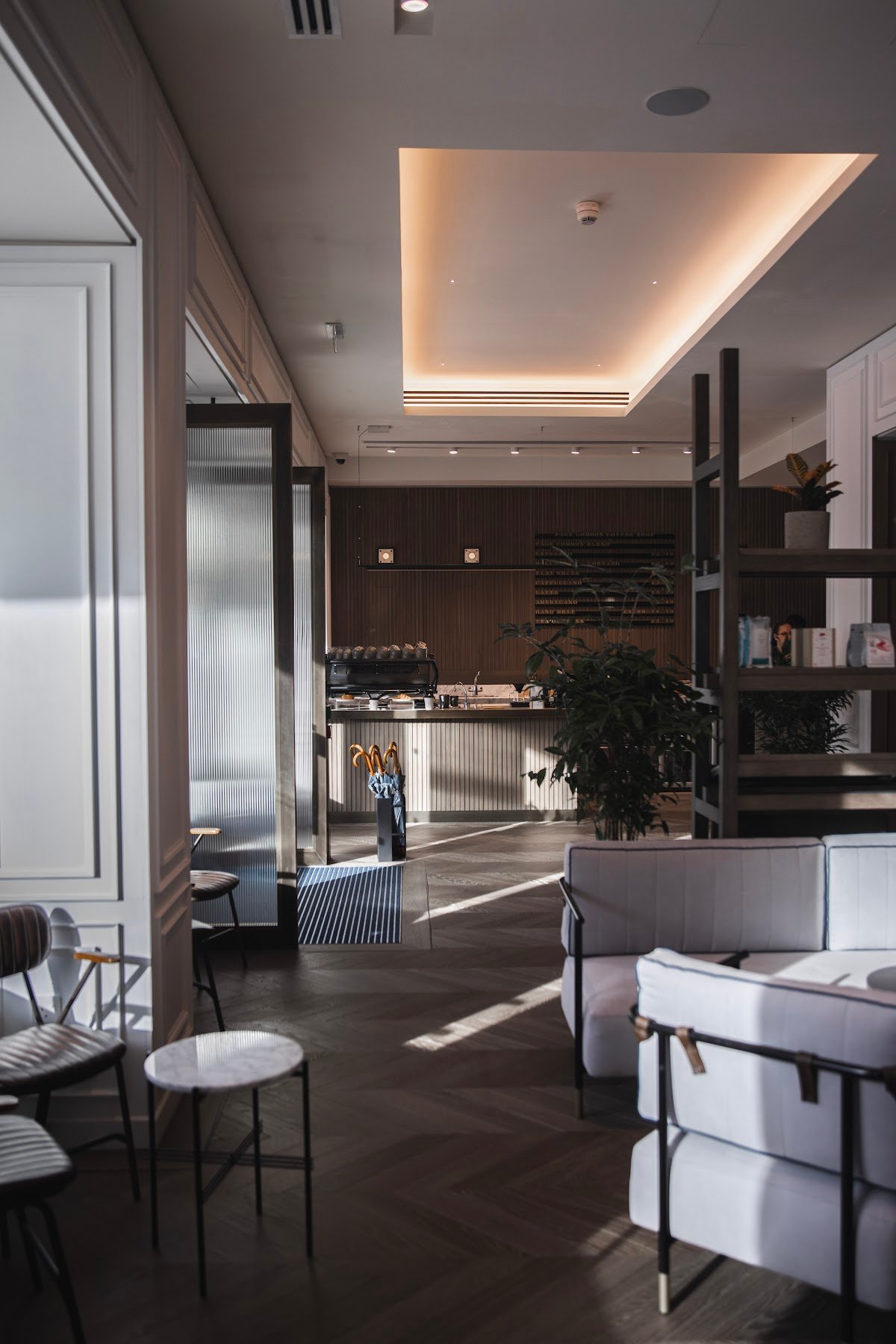 Page Common Coffee House specialty coffee shop in London - photo 2