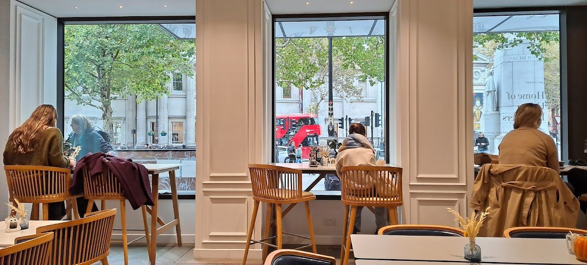 Page Common Coffee House specialty coffee shop in London - photo 3