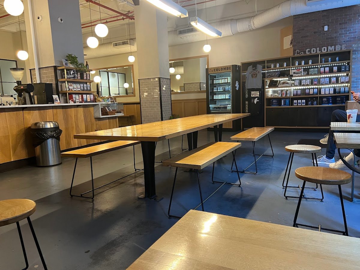 La Colombe Coffee Workshop specialty coffee shop in New York - photo 3