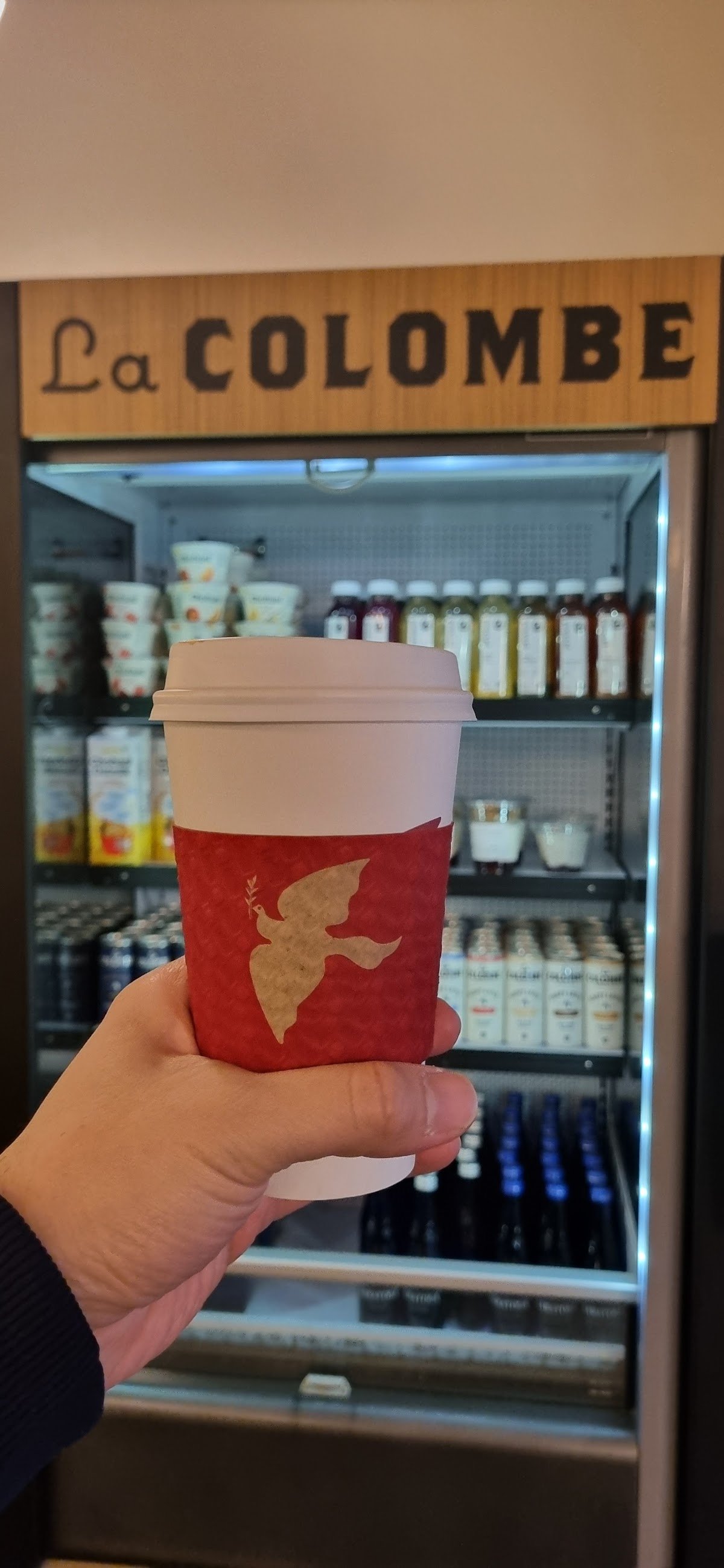 La Colombe Coffee Workshop specialty coffee shop in New York - photo 5