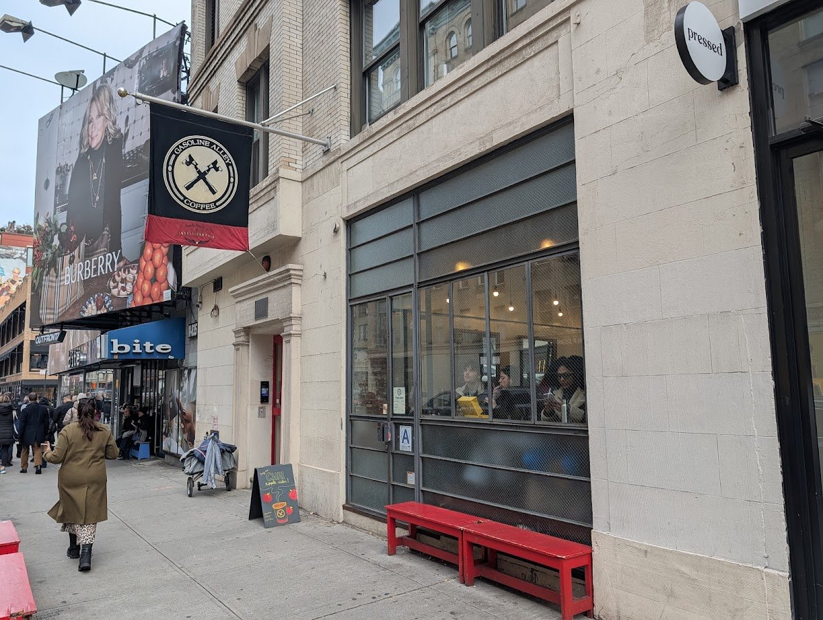 Gasoline Alley Coffee specialty coffee shop in New York - photo 5