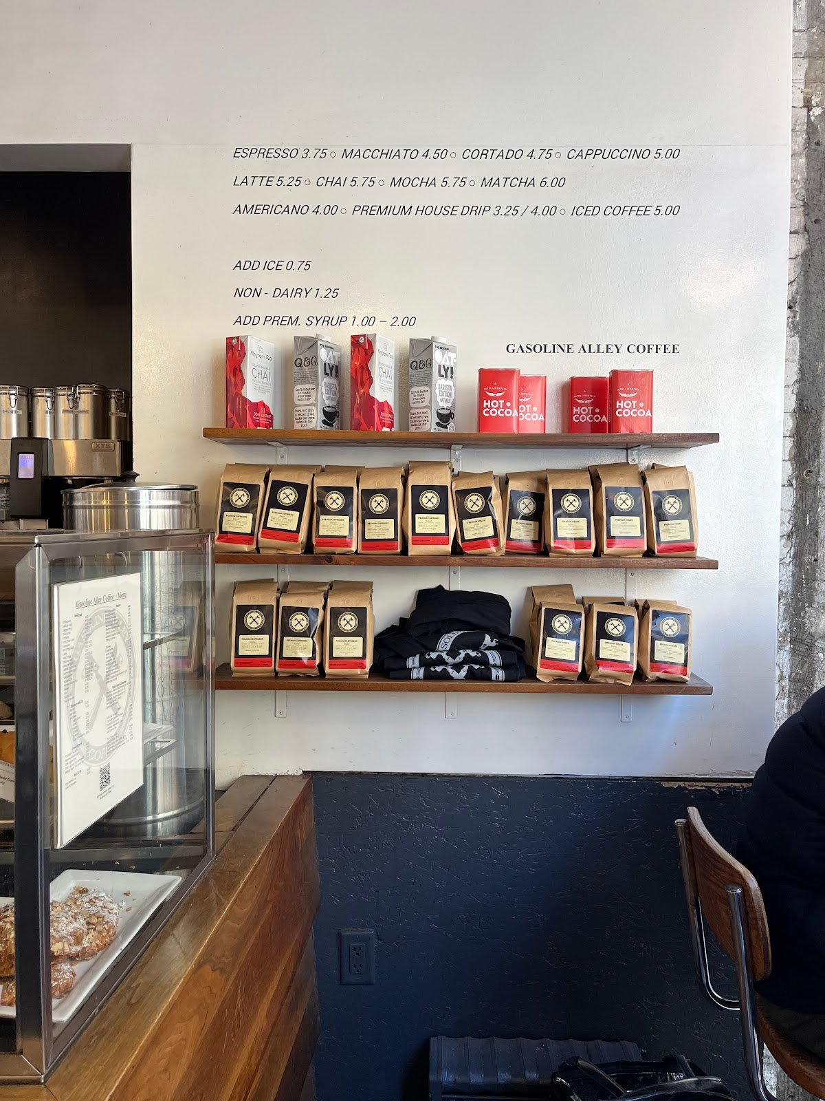 Gasoline Alley Coffee specialty coffee shop in New York - photo 8