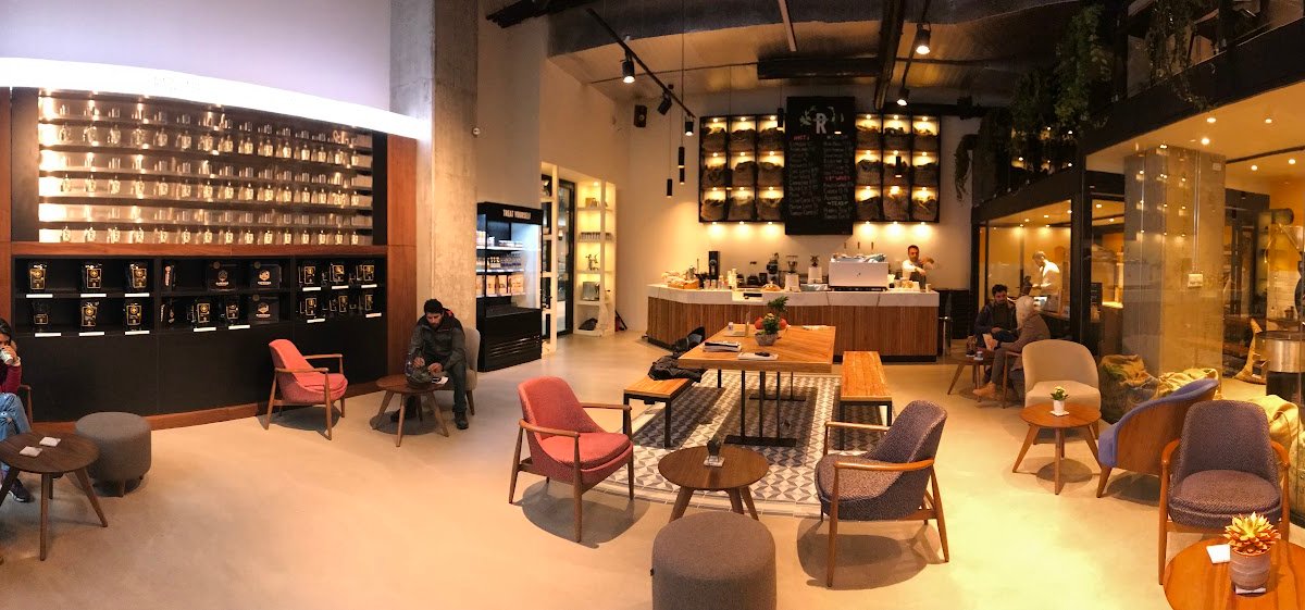 Rawsters 42 Maslak specialty coffee shop in Istanbul - photo 5