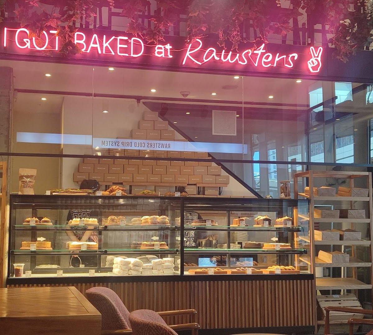 Rawsters 42 Maslak specialty coffee shop in Istanbul - photo 6