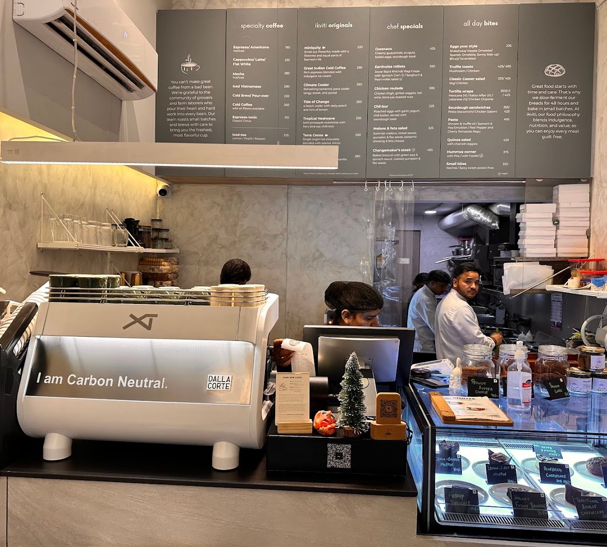 IKVITI - Coffee Roasters & Gourmet Kitchen specialty coffee shop in Delhi - photo 6