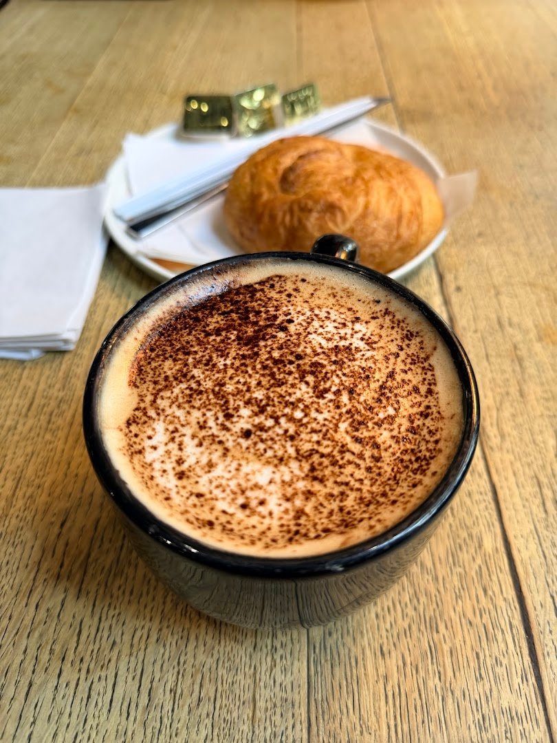 Coffee at The Gallery Espresso, specialty coffee shop in Savannah