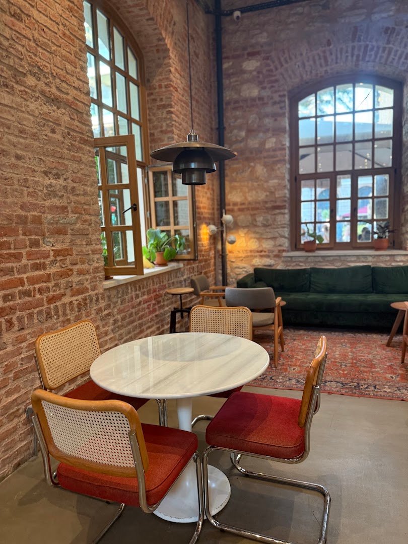 Kronotrop Fişekhane Eatery specialty coffee shop in Istanbul - photo 3