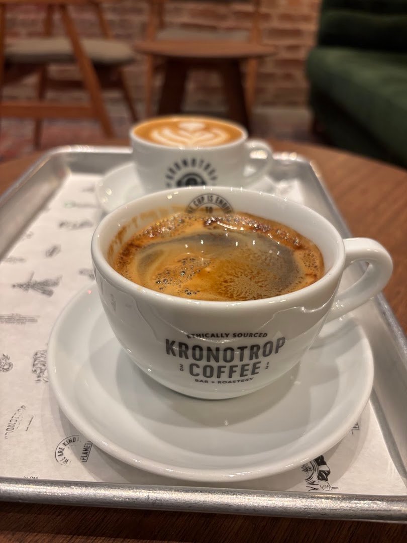 Kronotrop Fişekhane Eatery specialty coffee shop in Istanbul - photo 9