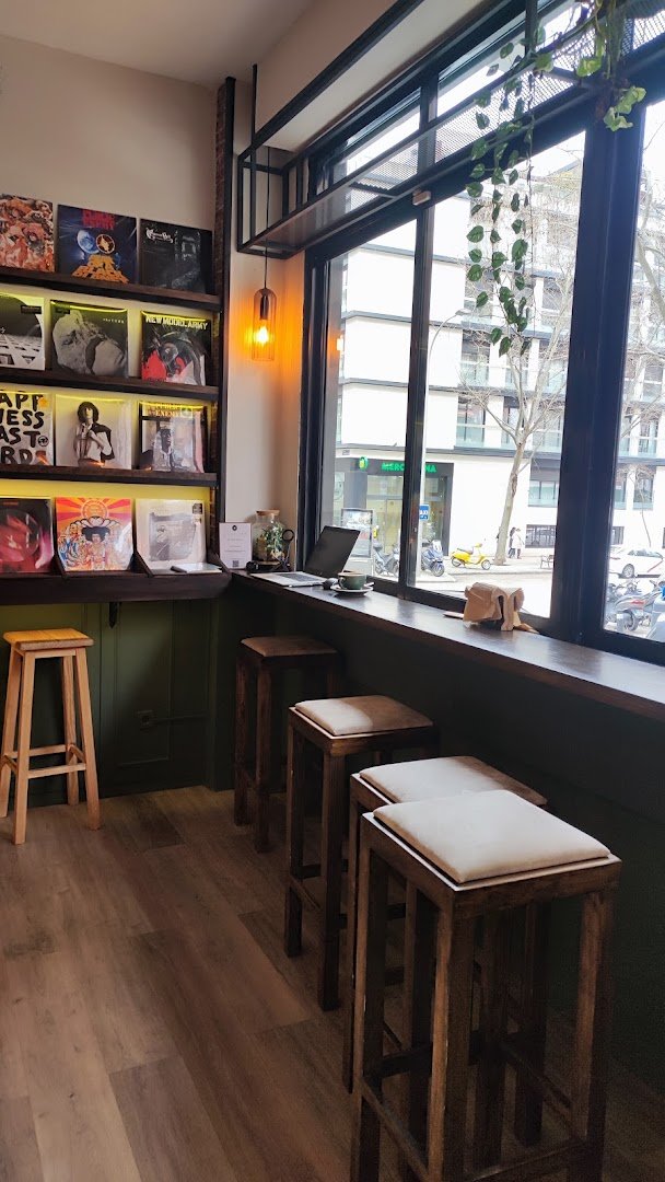 LICENSED specialty coffee specialty coffee shop in Madrid - photo 2