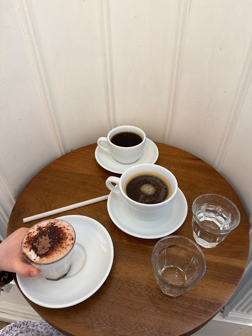 ONIS COFFEE specialty coffee shop in Barcelona - photo 9