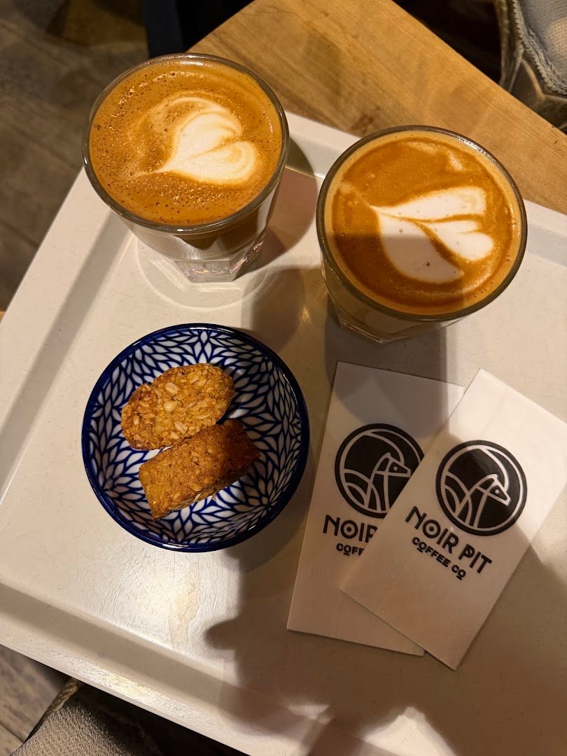 Noir Pit specialty coffee shop in Istanbul - photo 5