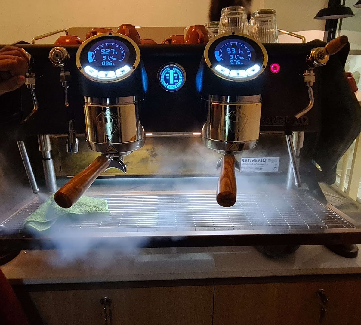 Coffee at javaphile pali, specialty coffee shop in Mumbai