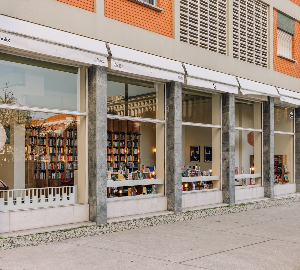 Storefront of Good Company Café, specialty coffee shop in Lisbon