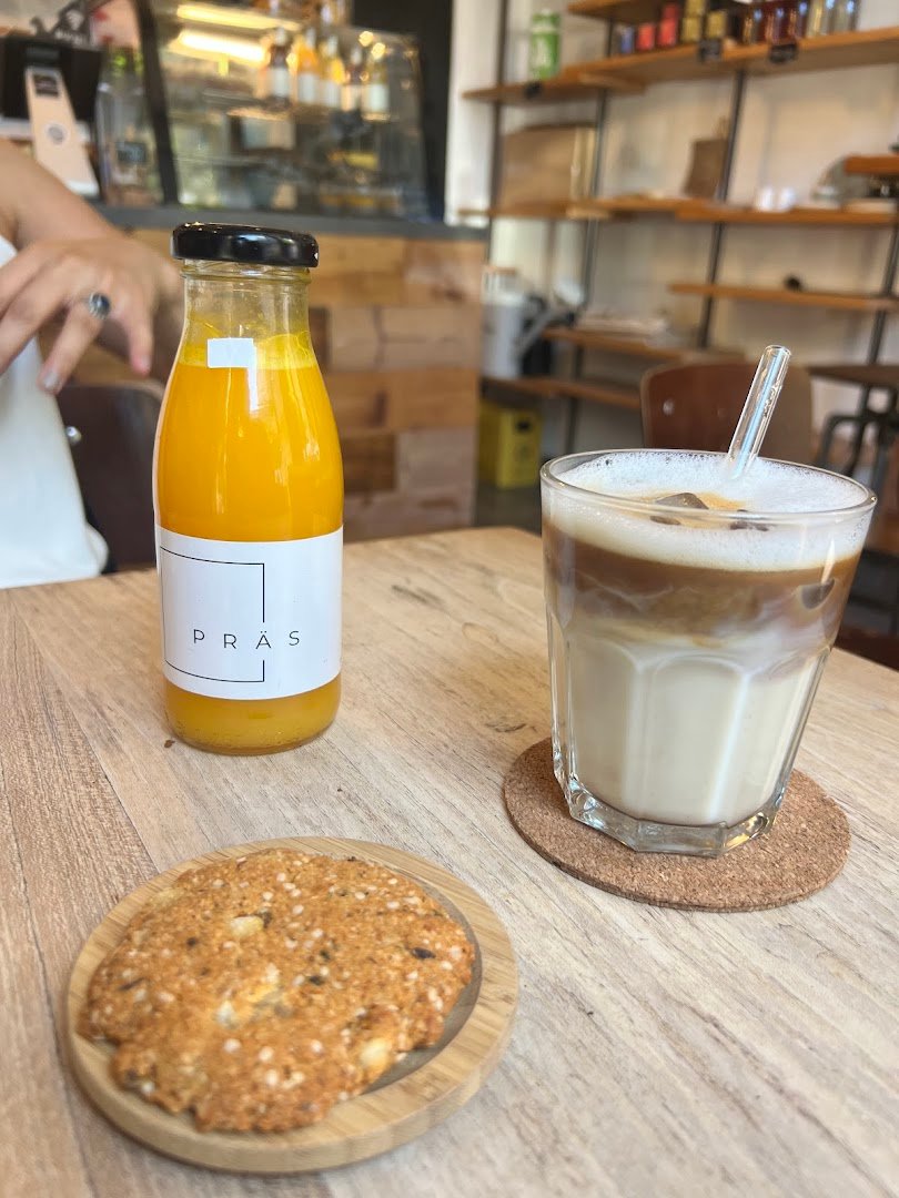 PIKNIK specialty coffee shop in Budapest - photo 6