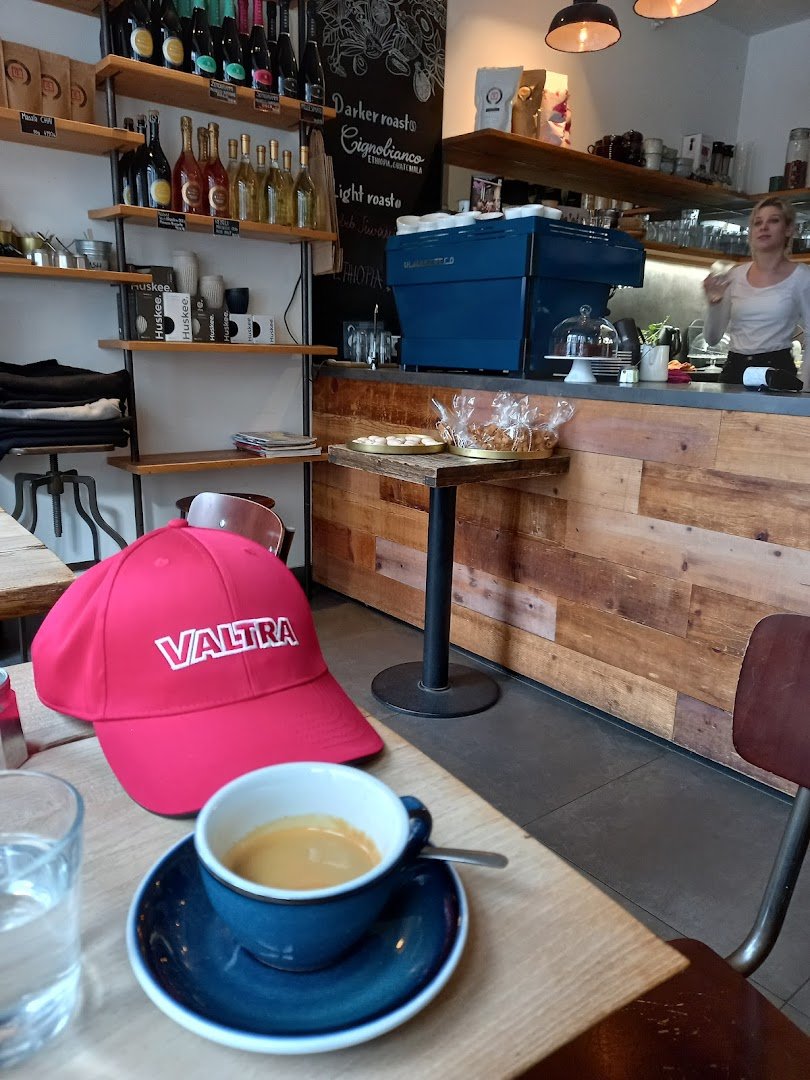 PIKNIK specialty coffee shop in Budapest - photo 7