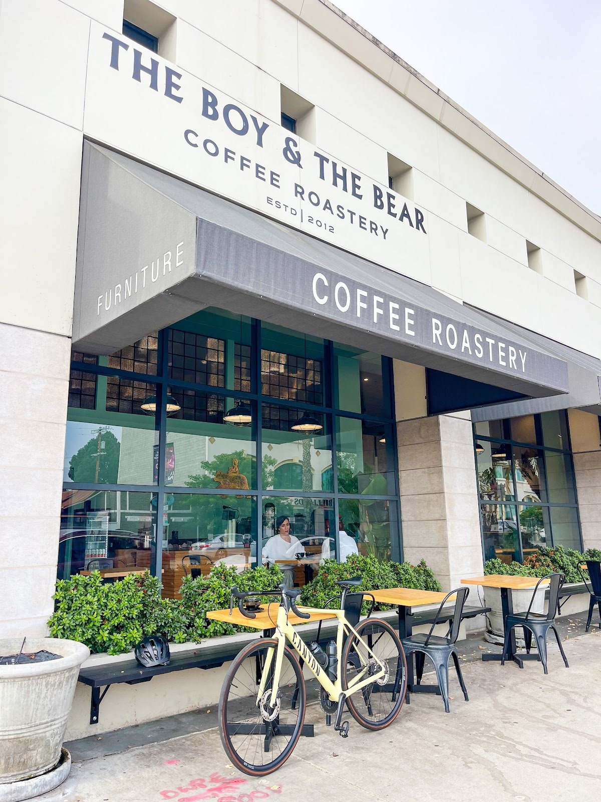 The Boy & The Bear - Sherman Oaks specialty coffee shop in Los Angeles - photo 6