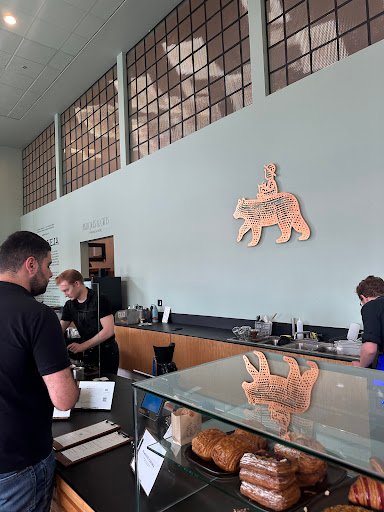 The Boy & The Bear - Sherman Oaks specialty coffee shop in Los Angeles - photo 8