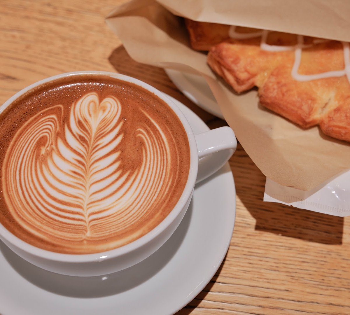 Coffee at Streamer Coffee Company Akasaka, specialty coffee shop in Tokyo