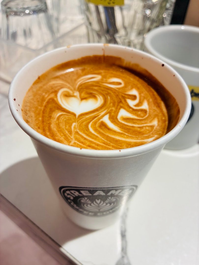 Coffee at Streamer Coffee Company Akasaka, specialty coffee shop in Tokyo