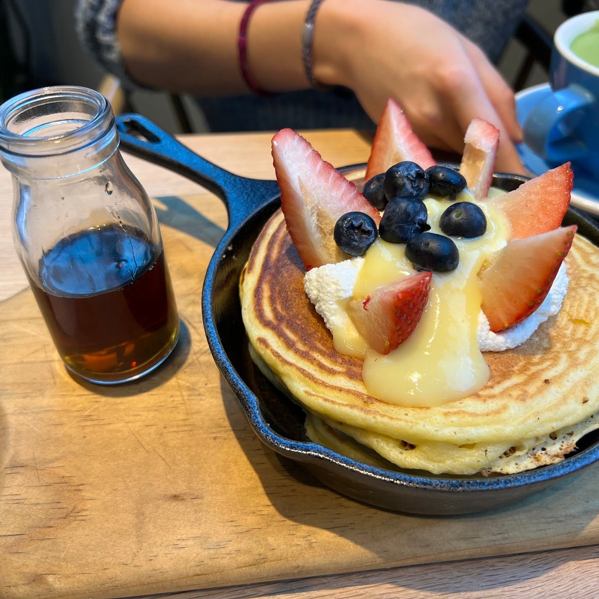 Bluestone Lane Avery Café specialty coffee shop in San Francisco - photo 4