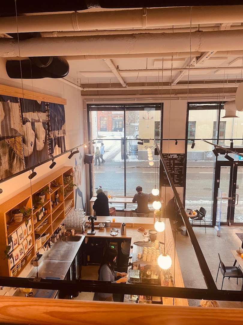 Interior of Dapper, specialty coffee shop in Oslo