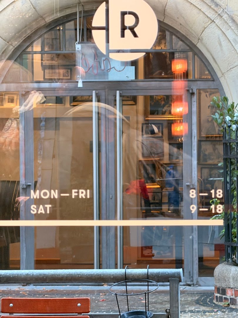 Refinery High End Coffee specialty coffee shop in Berlin - photo 4