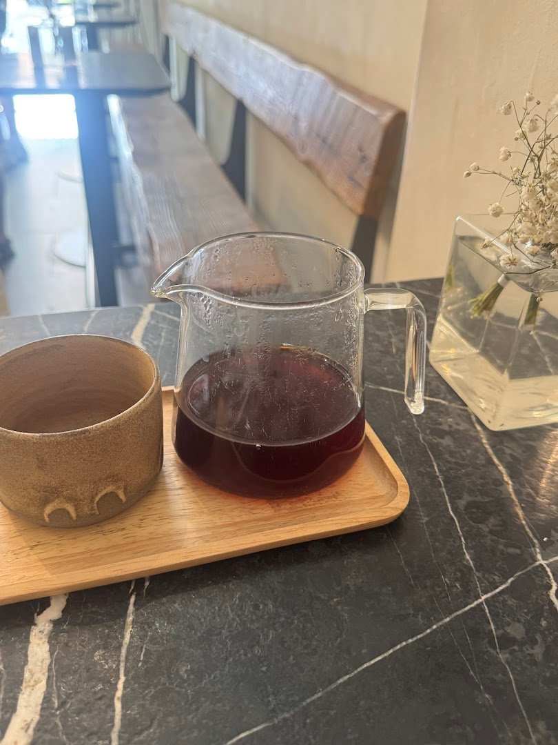 SALT Bakery X CAUSE specialty coffee shop in Budapest - photo 16