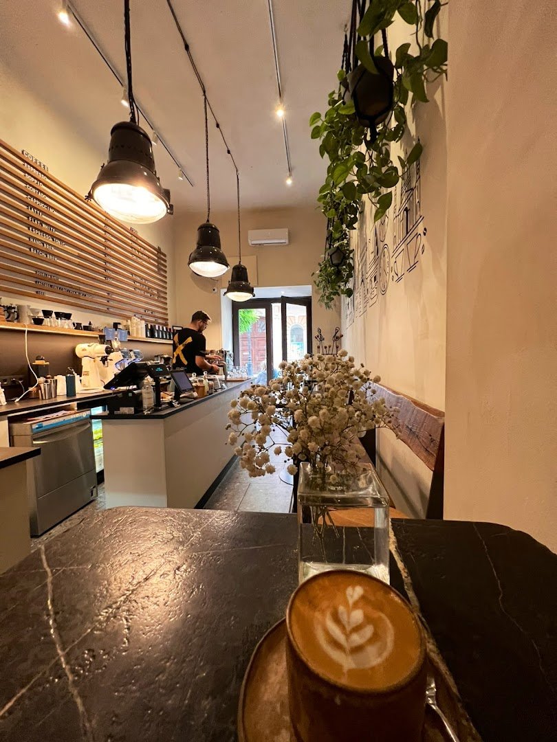 SALT Bakery X CAUSE specialty coffee shop in Budapest - photo 9