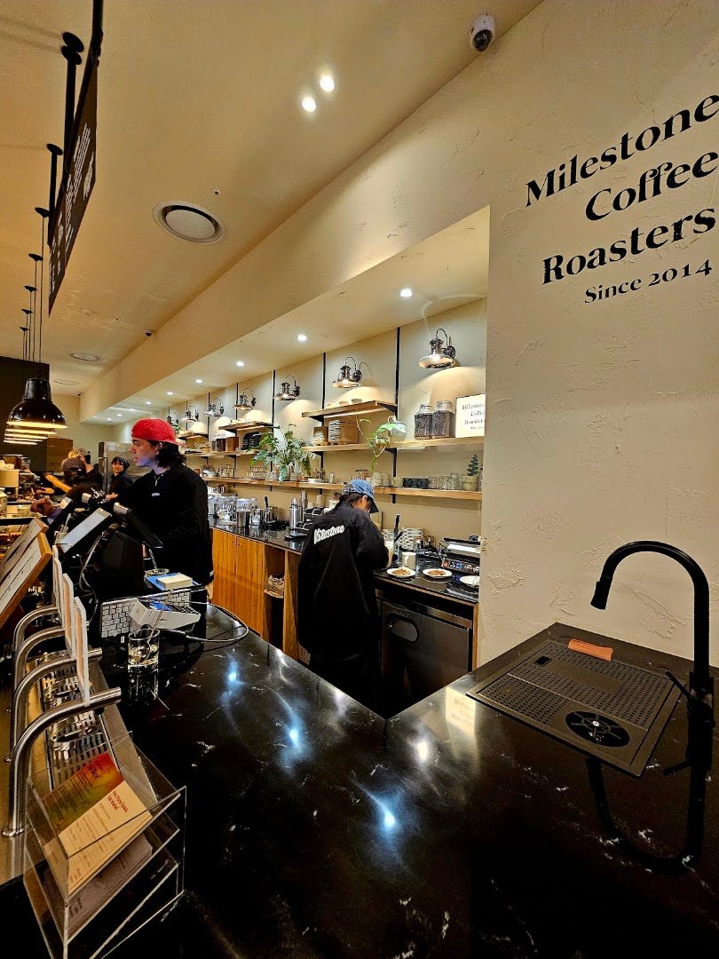 Interior of 마일스톤 커피 더현대 서울, specialty coffee shop in Seoul