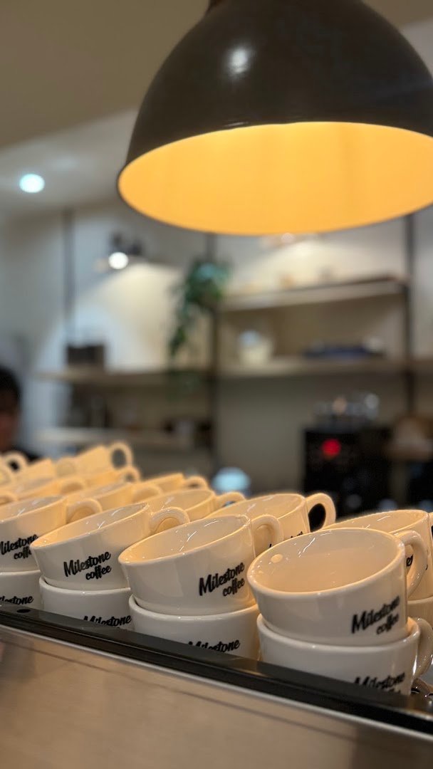 Interior of 마일스톤 커피 더현대 서울, specialty coffee shop in Seoul