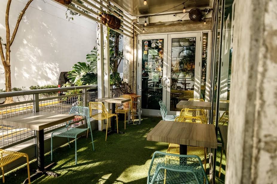 i think she is specialty coffee shop in Miami - photo 11