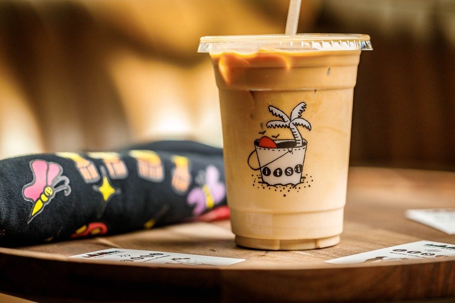 i think she is specialty coffee shop in Miami - photo 3