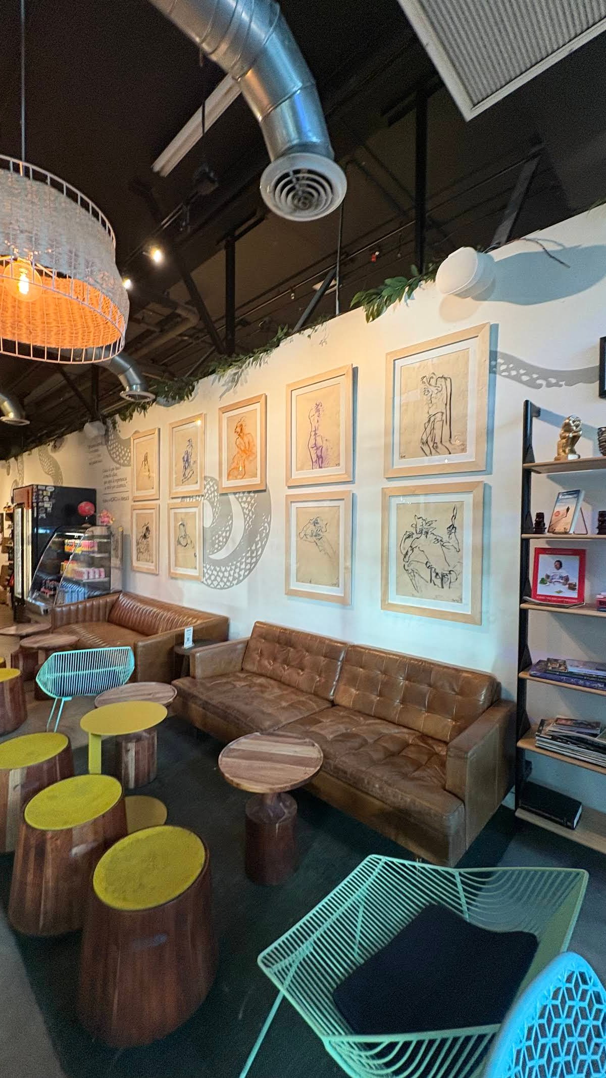 i think she is specialty coffee shop in Miami - photo 8