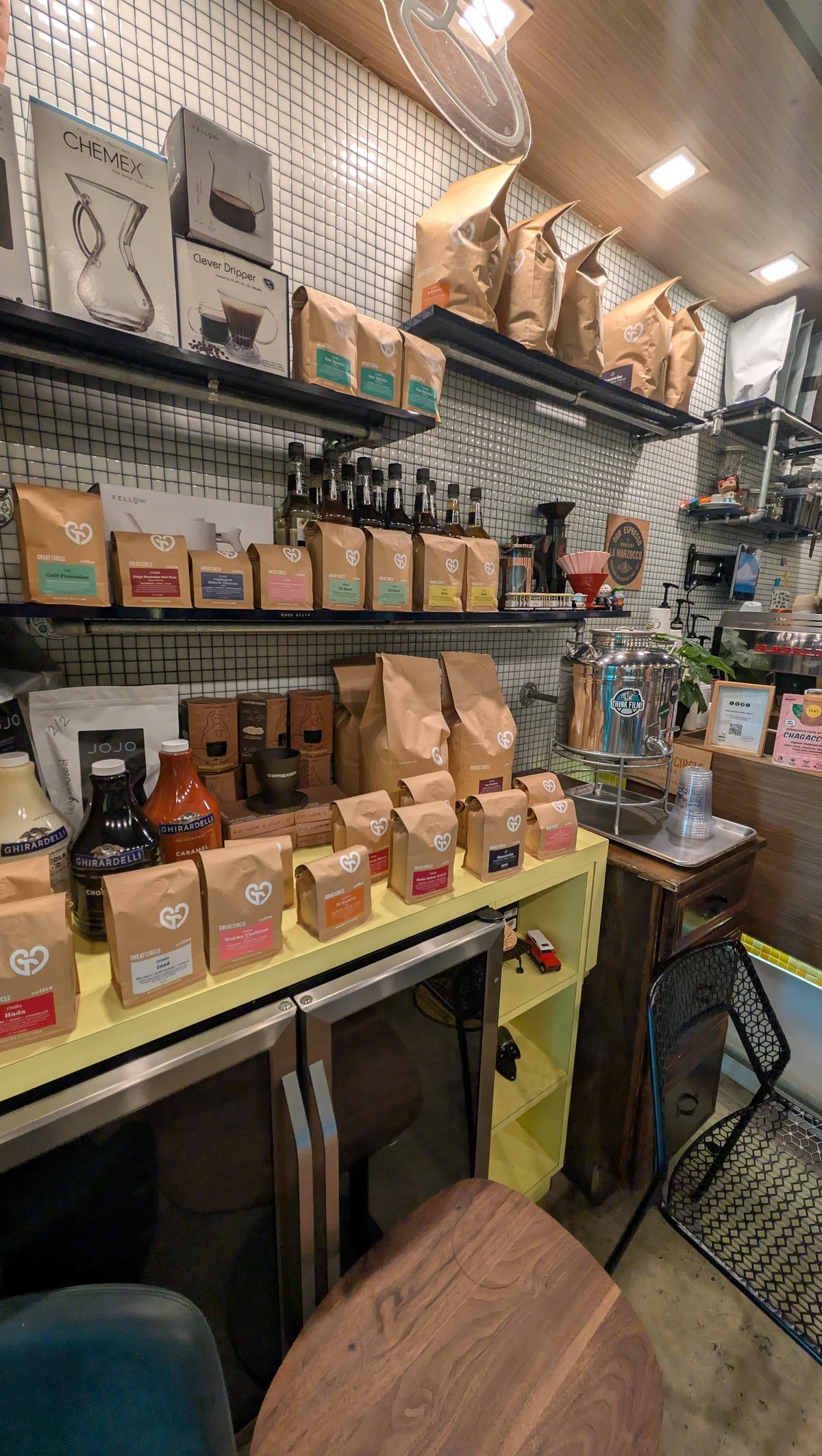 i think she is specialty coffee shop in Miami - photo 9