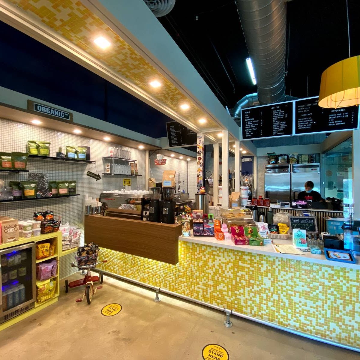 i think she is specialty coffee shop in Miami - photo 10