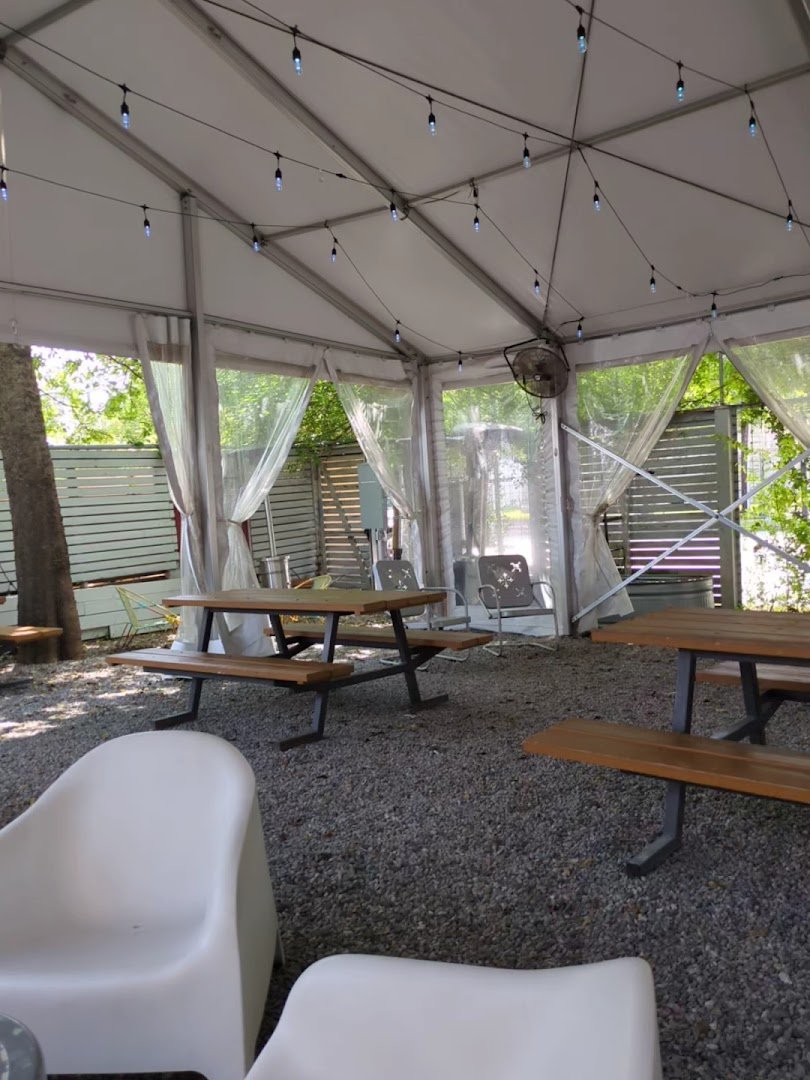 Retrospect Coffee Bar specialty coffee shop in Houston - photo 15