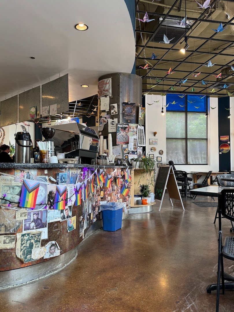 Fluid Coffee Bar specialty coffee shop in Denver - photo 10