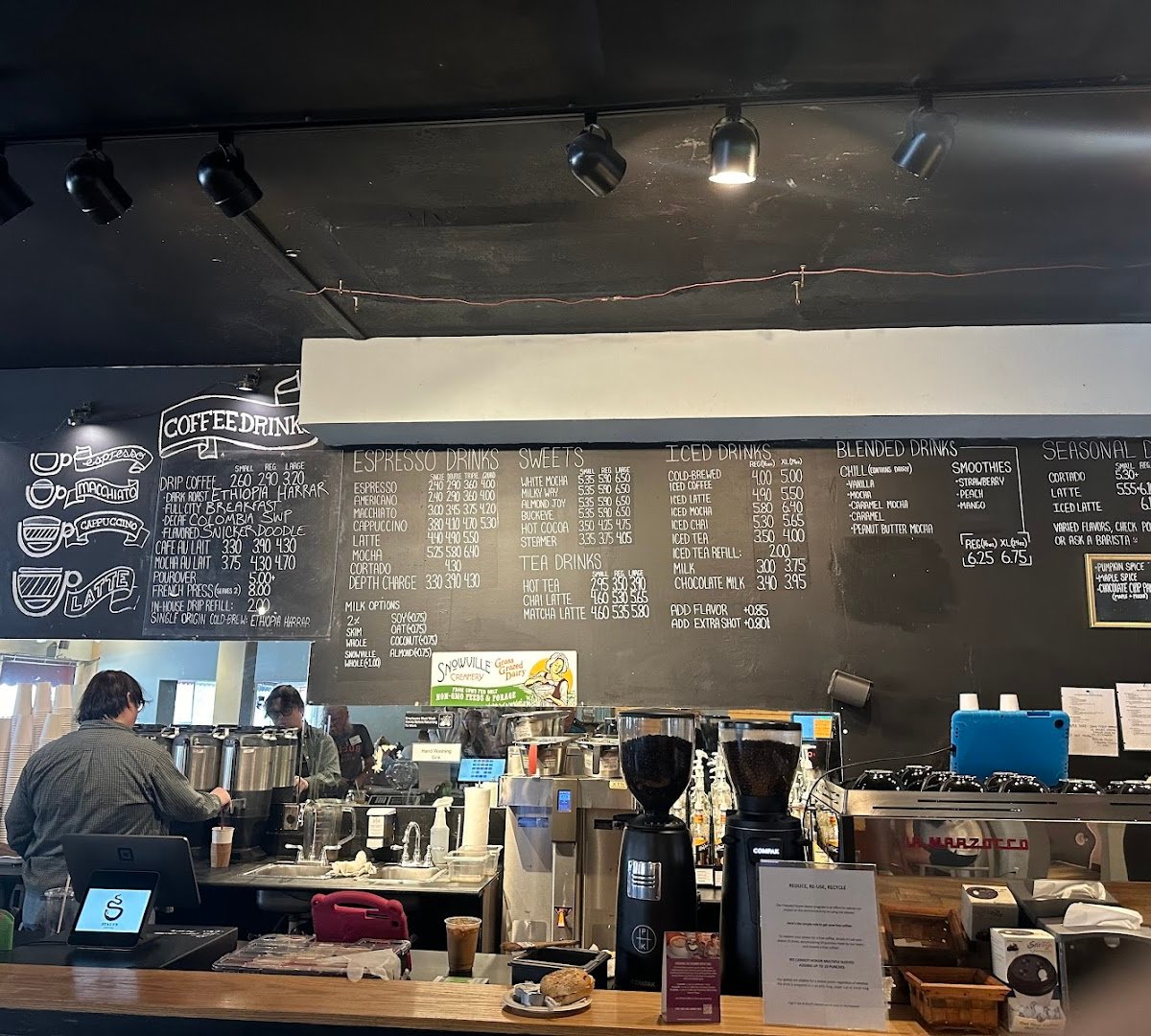 Stauf's Coffee Roasters specialty coffee shop in Columbus - photo 2