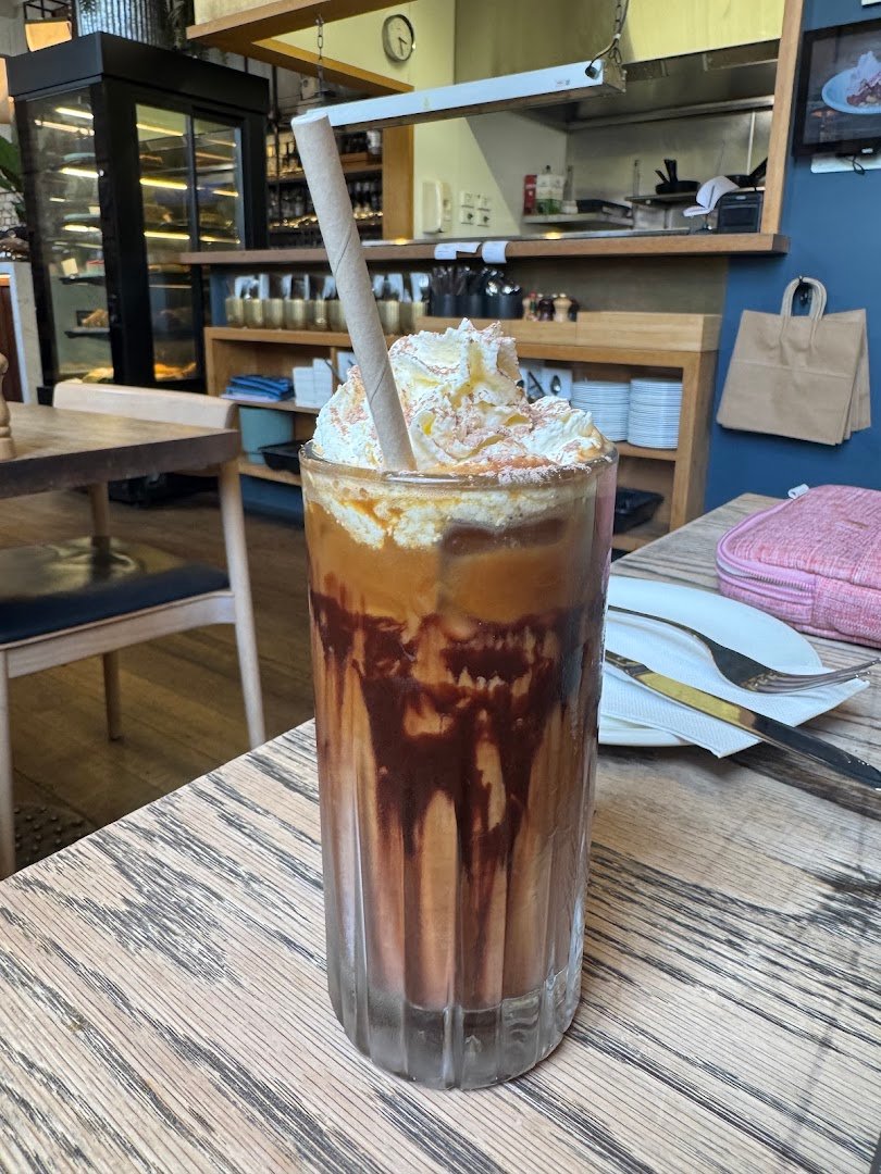 Coffee at Frasers, specialty coffee shop in Auckland