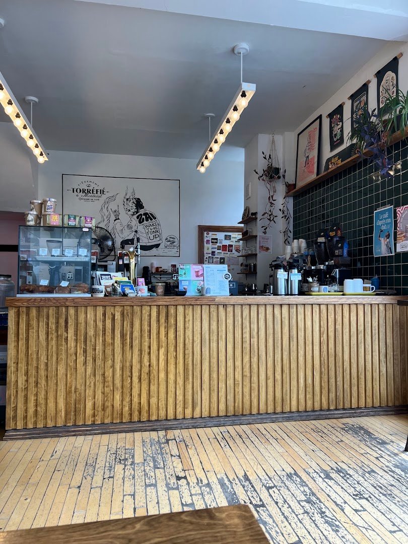 Interior of Zab Café, specialty coffee shop in Montreal