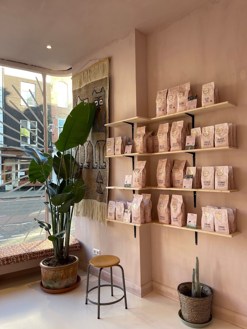 Badeta Coffee Roasters Van Wou/ Albert Cuyp Market specialty coffee shop in Amsterdam - photo 6